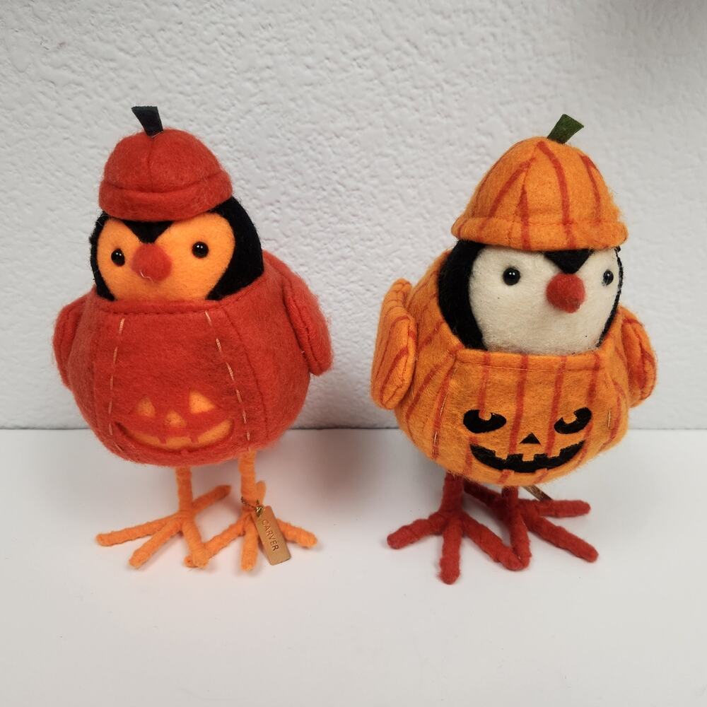 Target 2017-2018 Hyde & EEK! Patches and Carver Birds Pumpkin